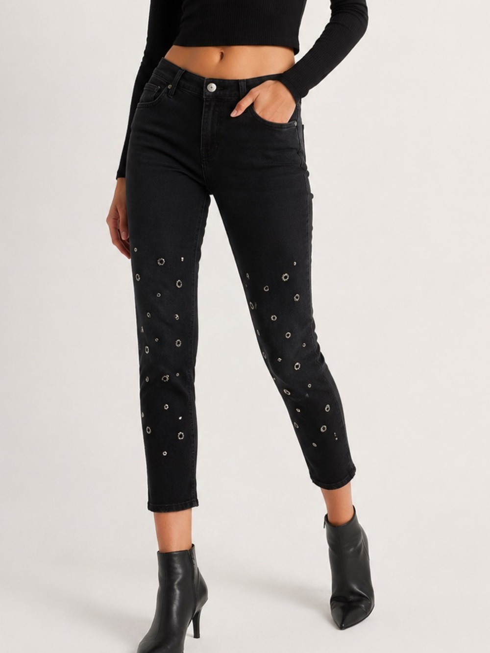 Hudson Riley Crop Skinny Jeans Studded Star Black Size 26